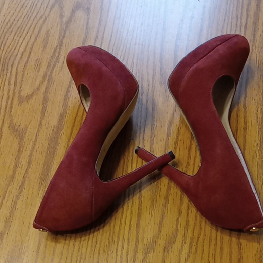 MICHAEL Michael Kors Burgundy Heels - Picture 6 of 10